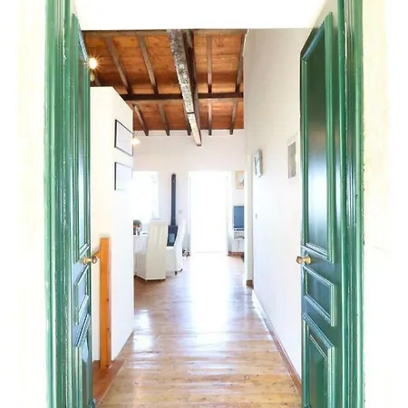 The Olive Press 4* Strongyli (Thinali)